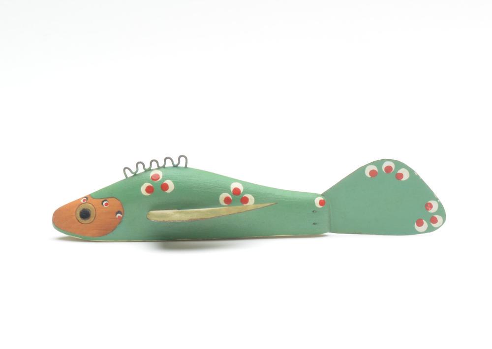 Fish decoy, Leroy Howell, Hinkley, Minnesota.: Fish decoy, Leroy Howell, Hinkley, Minnesota. Flower fish with green body, red a white dots. 6.5" long. Condition Very slight tarnish to bat wing, side fins, otherwise excellent and original.