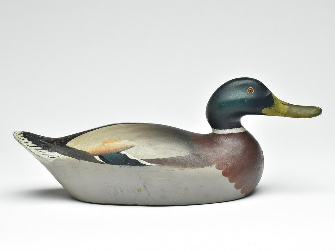 Important mallard drake, Mason Decoy Factory, Detroit, Michigan, 1st quarter 20th century. (1 of 5)