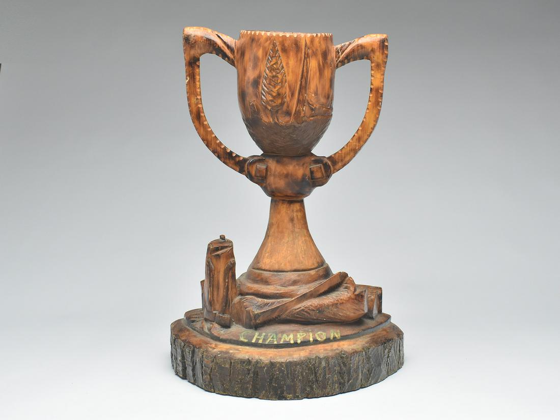 Large carved lumberjack competition trophy, 2nd to 3rd quarter 20th century. (1 of 4)