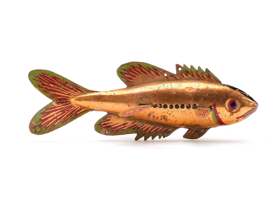 John Vavra (1883-1965), LeChenter, Minnesota.: A pair of nearly identical copper fish decoys. Both are hollow and have red and green paint decoration. Both show light wear and measure 5.5" long.