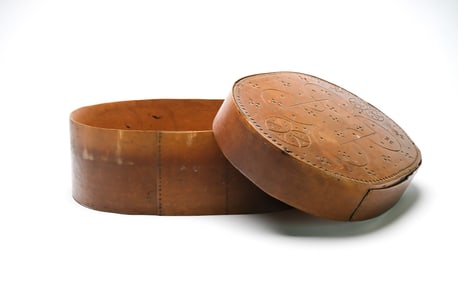 Rare Mi’kmaq Indian brides box with lid, circa mid-19th century, Nova Scotia.