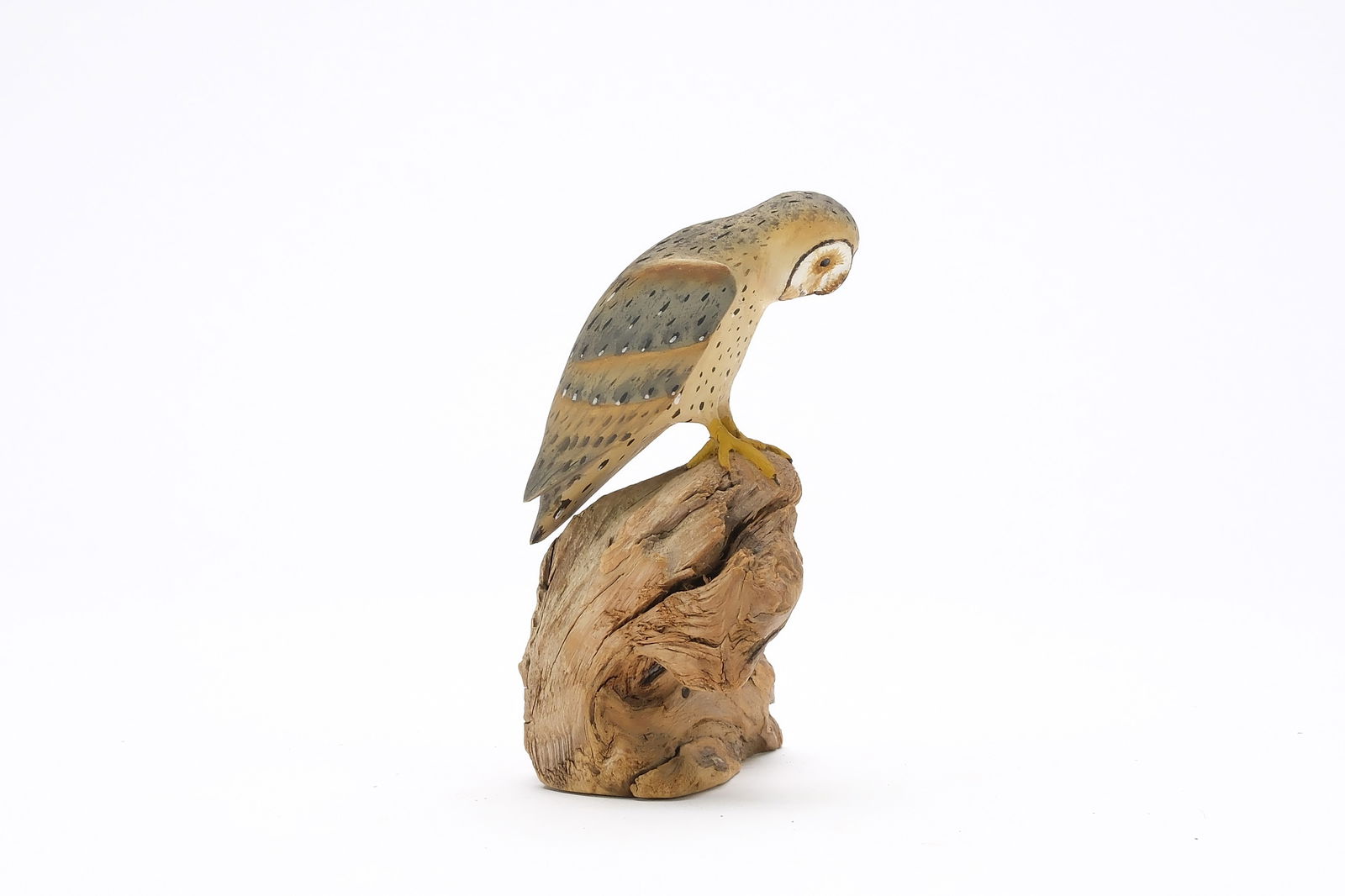 Harold Gibbs (1886-1970), Barrington, Rhode Island.: Miniature barn owl. Relief carved, slightly extended wings and raised wingtips. Signed and dated 1964. Stands 3.75" tall, including base. Provenance: Joseph Ellis collection. Literature: "Birds