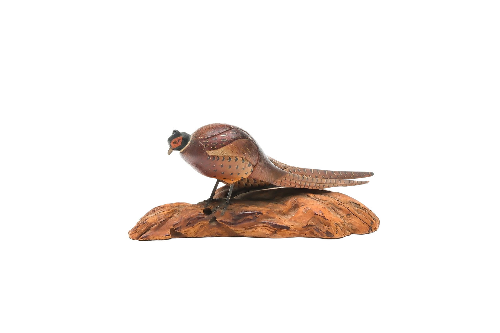 Alan James King (1881-1963), North Scituate, Rhode Island.: Excellent pair of miniature pheasant. Relief wing and tail feather carving. Measure 3.5" and 4.25" long.