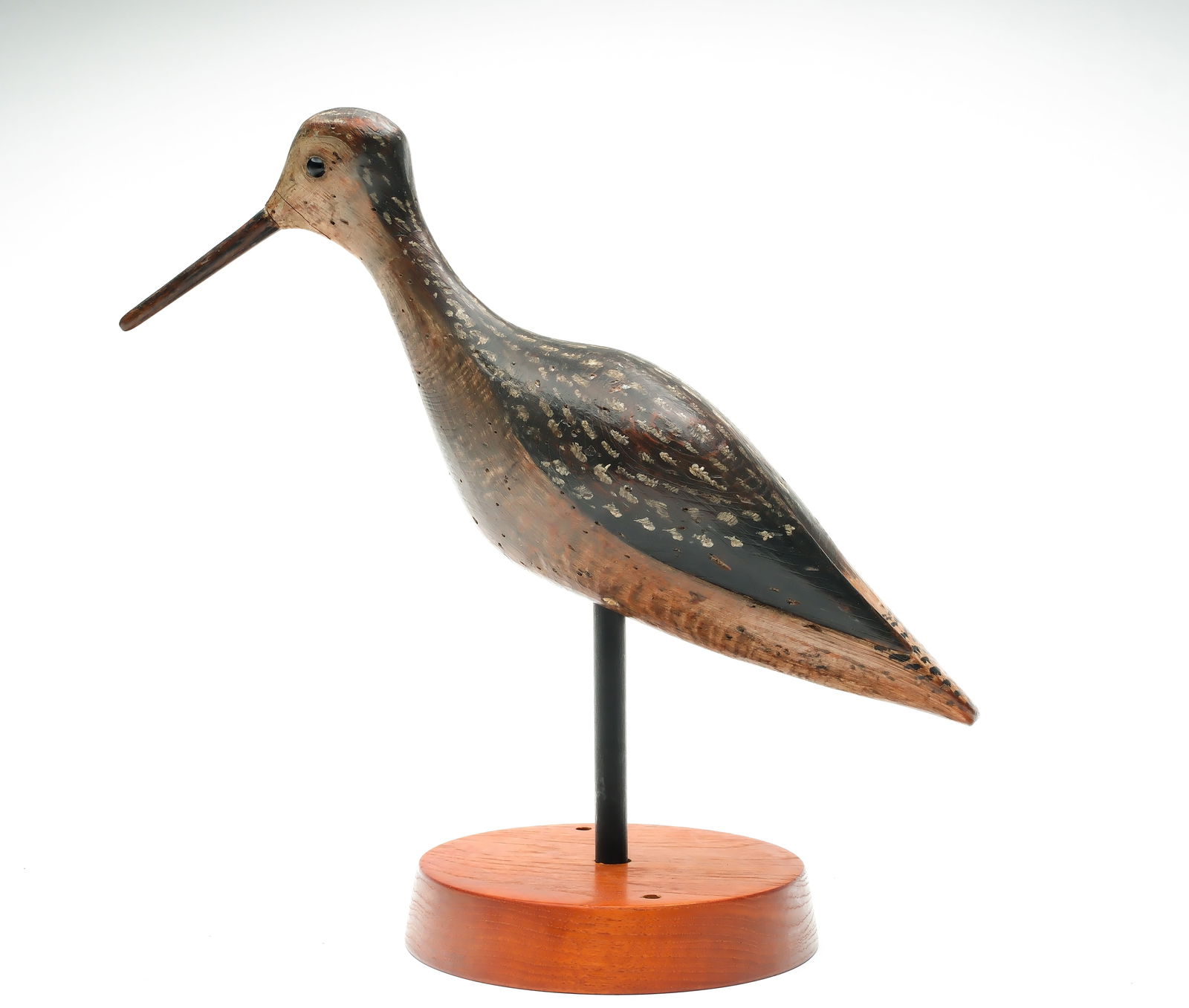 Charles Thomas (b. 1875) Assinippi, Massachusetts.: Large willet with relief wingtip carving. McCleery collection ink stamp on underside. Also includes McCleery collection stand. Measures 15" long. Provenance: Dr. James McCleery collection.