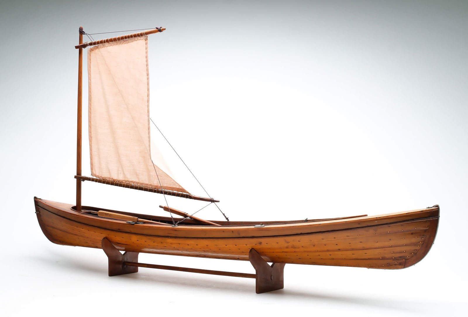 Early sailing canoe model. - 3