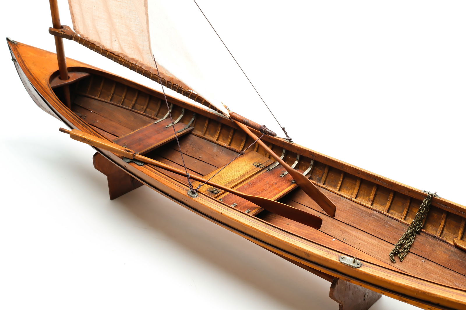 Early sailing canoe model. - 5
