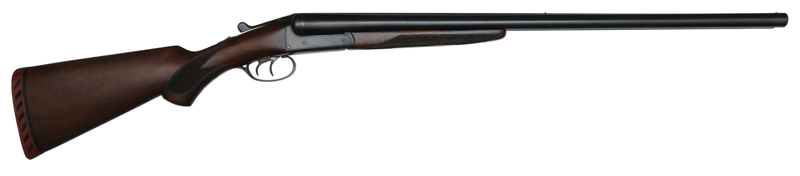 SCARCE SAVAGE ARMS MODEL SP 12 BORE SHOTGUN.: SN. 34958. Cal.12ga . Scarce A.H. Fox Model SP built by Savage Arms Company with No. 3 weight 26" brls that have slightly raised matted top rib with twin white beads. Walnut splinter forend with 