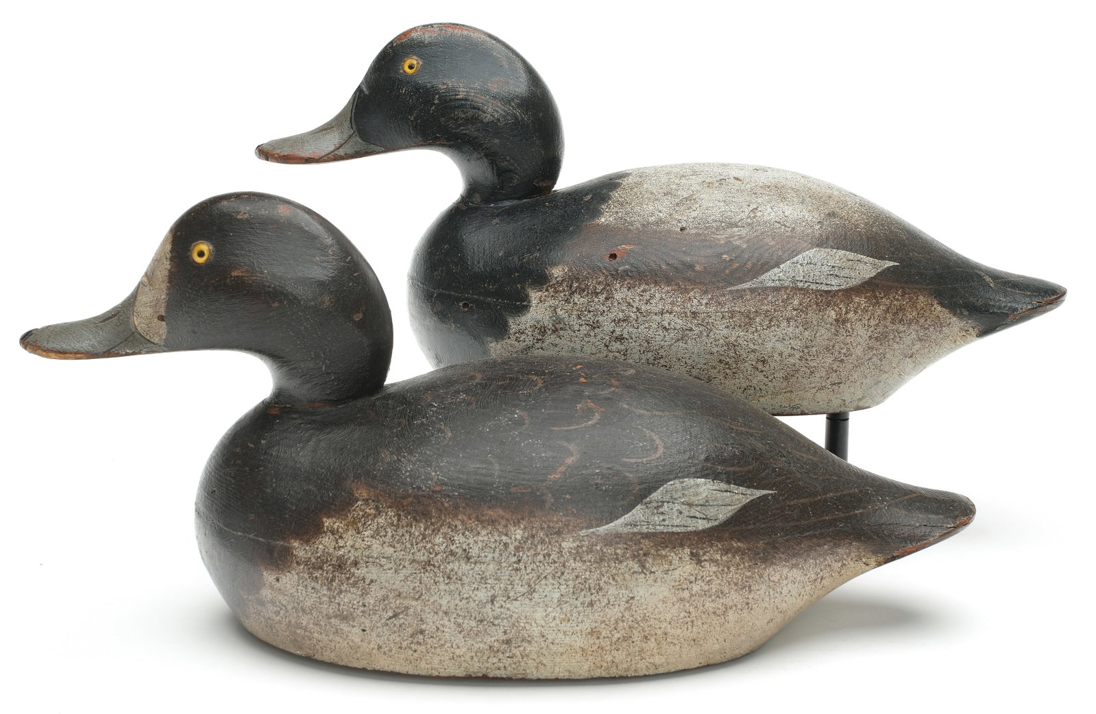 Mason Decoy Factory (1889-1924), Detroit, Michigan.: Rigmate pair of bluebills. Hollow carved premier grade with wide bills. Measure 13.25" long.