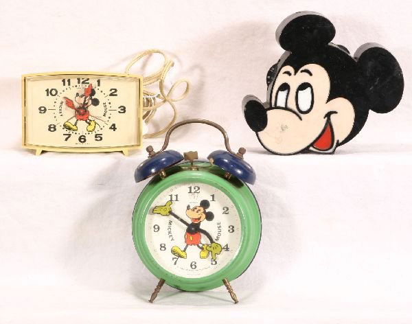 NETTE - 3 Pc. MICKEY MOUSE , Clocks/Radio: Bradley Mickey Mouse Alarm Clock, Germany, chrome oxid, working; Bradley Electric Mickey Clock, yellowing, working; Philgee Radio, Hard Plastic, untested, C6+