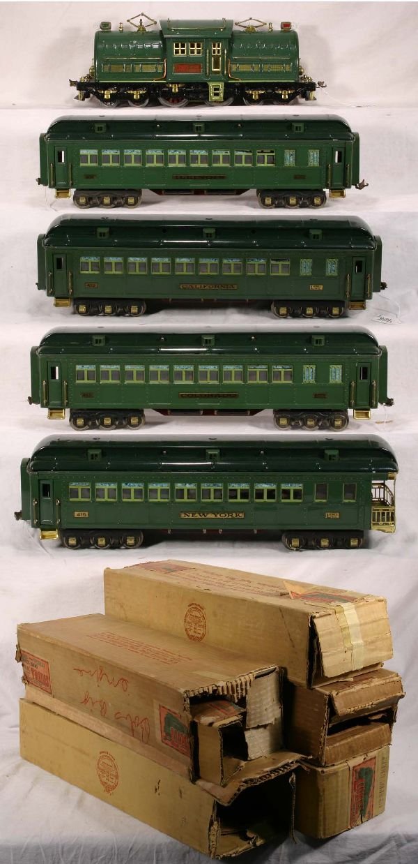 NETTE - Boxed LIONEL Green State Set