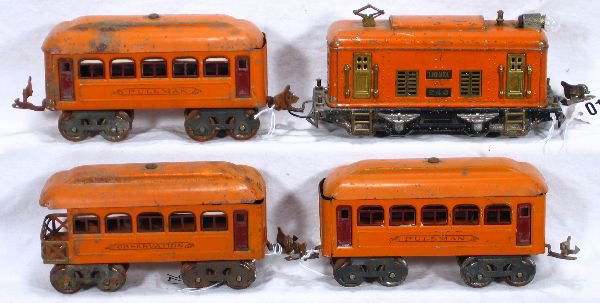 NETTE - 4 Pc. LIONEL Orange 248 Passenger Set: Early 248 Loco, 1 roller repaired, rewheeled, C-3(Poor); 2 #603 Pullmans, 1 is C-5(Good); 604 Obsv., o/w C-4(Fair)