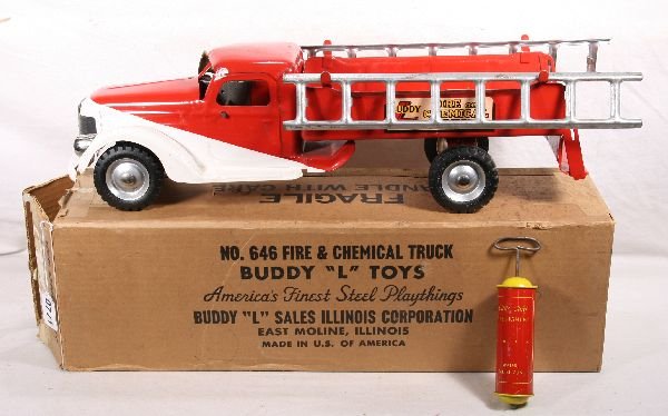 NETTE - Super Boxed BUDDY L 646 Chemical Fire Truc