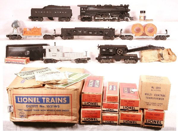 NETTE - Boxed LIONEL 2065 Steam Set 1521WS: 2065 Loco, HS Lettering w/SP Lube Tube, pellets & tamper; 2046W Tender: 3620 Searchlight Car w/insert & instr, 3562-1 Black Barrel Car, second version w/yellow tray, complete w/packet(no insert); 6460