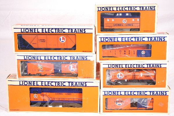 NETTE - 7 Pc. LTI Lionel Lines Freight Set: 8380 SD-28; 9849 Reefer; 6313 Tank Car; 9492 Boxcar; 6214 Gondola; 19303 Hopper; 9239 Caboose, obs C9