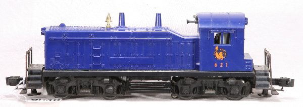 NETTE - LIONEL 621 JC NW-2 Diesel: Hairline screw Crack, w/horn, C6