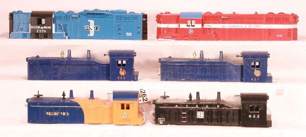NETTE - 6 LIONEL Postwar Shells: 2359; 2348, no fan; 622; 2 #621, decals offset, 1 chipped; 6250, side decals worn, o/w clean, C7