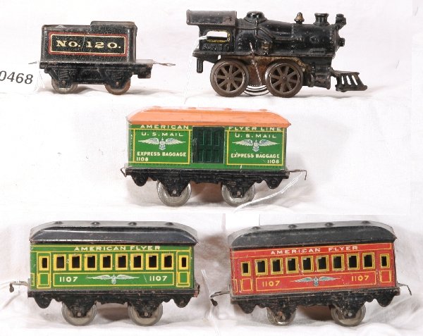 NETTE - 5 Pc. AMERICAN FLYER Passenger Set:: 10 Loco, clockwork working w/key; 120 Tender, C5; 1108 Baggage car; 2 #1107 Coaches, all AF Frames, circa 1916, C6-