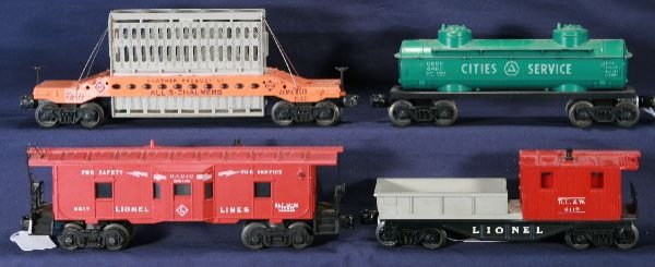 NETTE - 4 LIONEL Freight Cars:: 6465 CS Tank Car, C6; 6517 Bay Window Caboose, tougher underscored version; 6119-100 Work caboose; Tough 6519 Allis-Chalmers car, w/INTACT brake wheels, all should o/w clean to C7+