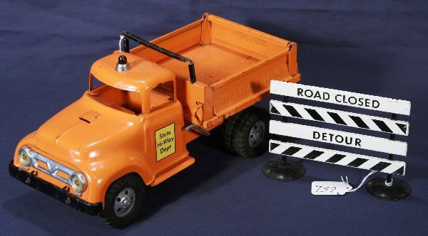 NETTE - TONKA Hi-Way Side Dump Truck: 1957 #41 Side Dump, La Salle shows 56, but this has 57 vented hood, original detour sign, C7