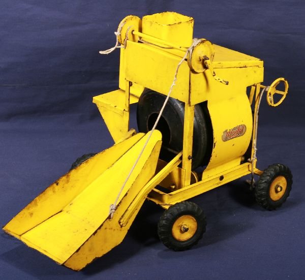 NETTE - DOEPKE Jaeger Cement Mixer:: Pressed steel, 10" Tall, working, decal 90%, should clean to C7