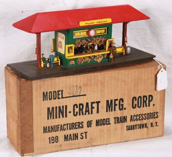 NETTE - LN Boxed MINI-CRAFT 900 Station:: Mount Vernon Newsstand on platform, complete w/light, ob C8+