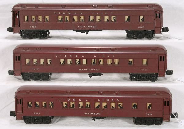 NETTE - 3 LIONEL 1947 Heavyweights: 2625 Irvington Pullman; 2625 Madison Pullman; 2625 Manhattan Pullman, clean w/intact steps, unusual paper silhouettes added, o/w C7 or better