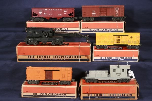 NETTE - 6 Boxed LIONEL Freight Cars:: 6419 Work Caboose; 6656 Stock Car; 6456 LV Hopper; 6454 SP Boxcar; 6460 Crane, hairline on 1 boom support, restrung, ob w/insert rough; tough 6454 SF Boxcar, obs some wear, o/w C7-