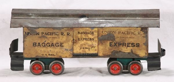 NETTE - Early CARSILE & FINCH Paper Label Baggage:: Ga. 2; paper 65% overall with stains and tears throughout, though readable and presentable for a 100 year old train, replaced truck mounts and end decks w/original frame, C4 ish Tough!