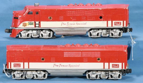 LIONEL 2245 TS F3 AB Diesel: Clean, missing 1 port hole lens, Bat. Box clean, C5