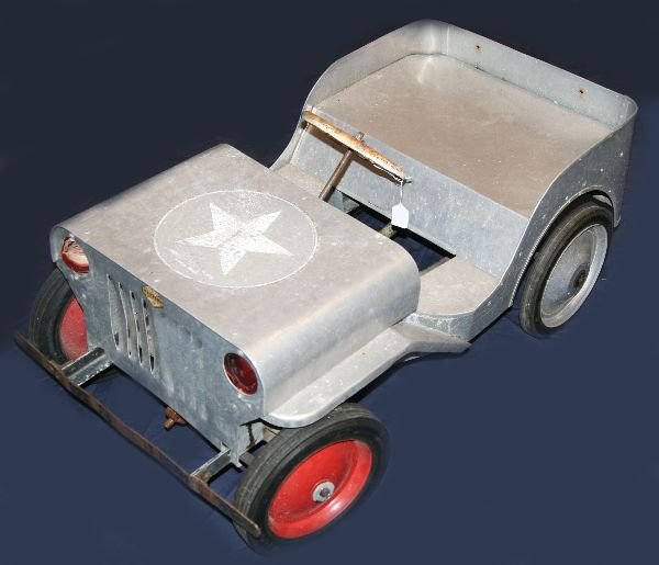 WESTERN TOY MFG. Jeep Pedal Car:
