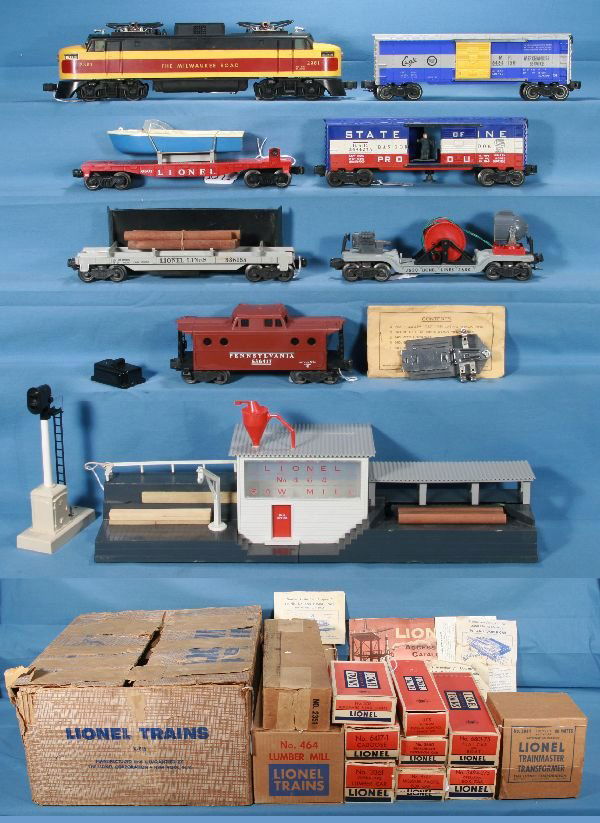 NETTE - Scarce LIONEL 1958 Set X-615: 2351 MR EP-5 Electric, hairline between rivet & light one side; 3650 Searchlight Extension Car, unpainted replacement crank; 6464-150 MP Boxcar, type IIb, small XME & Eagle; 6801-50 Flat w/blue Boat;