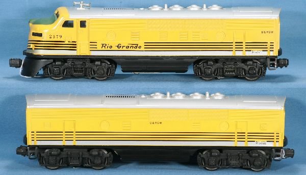 NETTE - Clean LIONEL 2379 RG F3 AB Diesels:: Clean w/unusually bright silver, usual decal chips at doors & vents, bat box clean, light run time, o/w C7 - 7+