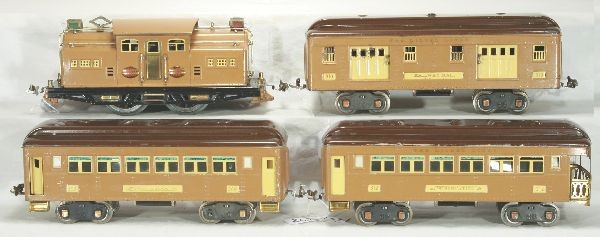 NETTE - 4 Pc. LIONEL Baby State Set:: ST. Ga., 318E Electric, early version w/brown pilots & bus bar; 310 Baggage, 1 door has some rust around windows; 309 Pullman; 312 Obsv, clean & shiny w/nice lettering, o/w C6+