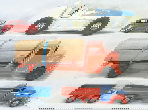 NETTE - 5 Pc. Diecast Vehicle Lot: Teckno Lowside Truck w/Pup Trailer; Dinky 161 Austin Somerset; 10" Hubley Log Truck, C9; Unusual 10" Renwall Cast Maserati Grand Prix Race car, friction drive not working, stamped steel frame w/rubber