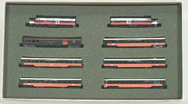 NETTE - CON-COR N-Gauge NH Passenger Set:: 1-008517 One Powered & One Dummy PA-1 Diesel Locomotives Plus 6 Cars Including Baggage Car; ob C9.