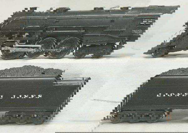 NETTE - LIONEL 226E Hudson Loco: 226E Steam Loco, slight ding in cab corner, needs jewels, Shows signs of light playwear, but not abused, no major damage, clean.; 2226W Diecast tender, restored