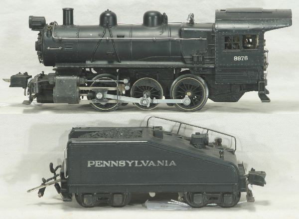 NETTE - Clean LIONEL 227 B6 Switcher:: Semi Scale, late version, HBC, Teledyne couplers, cab has pro repair to cab corner, tough to catch! 2227B Slant Back tender w/bell & light, 1 wire cracking, white RS lettering 98%, paint off handrail,