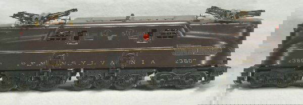 NETTE - LIONEL 2360 PRR GG1 Electric: Tuscan, 5-stripe, 1 side 80%, other started to be restriped, but didn't finish, double motors, clean, paint is C7