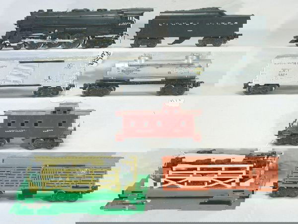 NETTE - 6 Pc. LIONEL 2055 Steam Freight Set: 2055 Steam Loco, white HS lettering; 2046W Tender; 6464-175 RI Boxcar; 6465 Sunoco Tank Car; 3656 Oper. Cattle Car w/Pen, cows & ramp; 6017 Caboose, C6-7