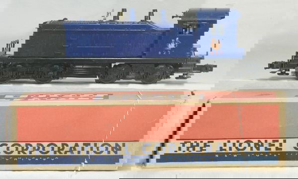 NETTE - Boxed LIONEL 621 JC NW-2 Diesel: Clean, light hairline screw crack, horn, wrapping, ob missing flaps 1 side, C7
