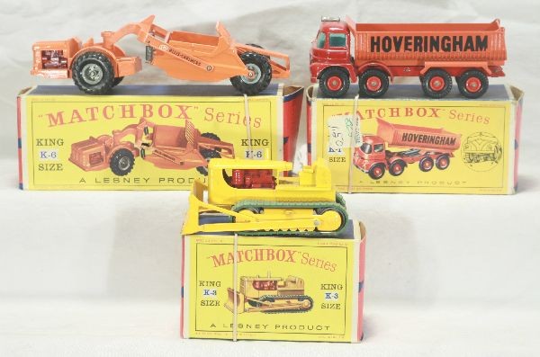 NETTE - 3 Boxed MATCHBOX King Size Vehicles:: K9 Allis-Chalmers Scraper, Metal hubs; K1 Hoveringham Tipper, decals 94%; K3 Caterpillar Dozer, obs o/w C9+