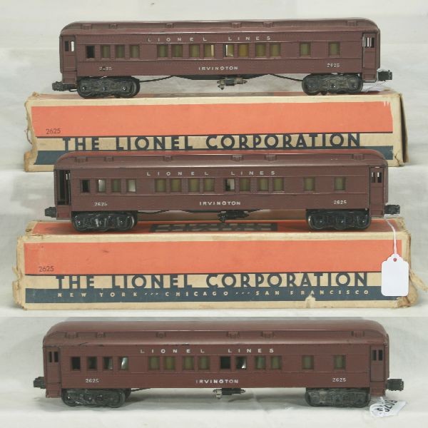 NETTE - 3 LIONEL 2625 Irvington Pullmans: Great for Turbine sets in the mid 1940s, clean and matching, all steps intact, 2 rough obs, C6+