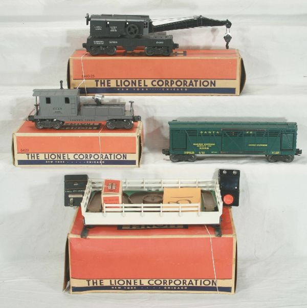 NETTE - Boxed LIONEL 3356, 6460 & 6420:: 3356 Horse Car w/Corral, -100 Horses, 90C & UTC, no insert; 6420 searchlight Work caboose; 6460 Crane, hairline cracks on boom supports, o/w obs o/w C7+