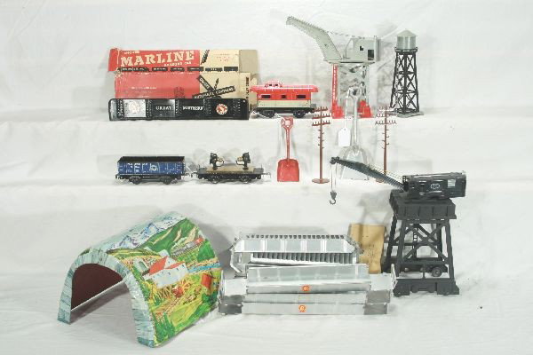 NETTE - 14 Pc. MARX Lot:: 3 Tin Walk Bridges, 2 are PRR, 1 UP; 2010 NYC Caboose; Seaboard Gondola; Copper double searchlight; 2 Plasti-Marx Telegraph poles; 2 Tin Shovels; Deluxe Cast Derrick Loader; tunnel; NP Girder bridge; 