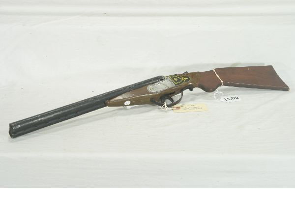 NETTE - MARX Prototype Shot Gun:: 24" L, hand painted tin & wood, double barrel design. Painted on bottom, Model No. 1071, tag reads Girard//3-28-41, shows some wear. Unique!