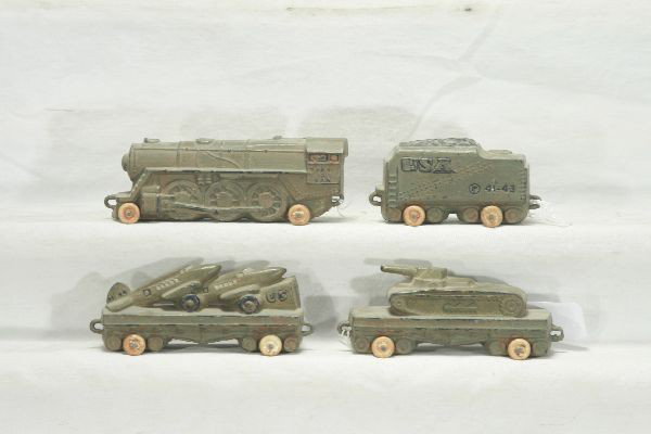 NETTE - SACRCE BARCLAY Military Train:: 1st One we've seen complete! 5 1/2" Loco; Tender; Flat w/Airplanes; Flat w/Tank, clean, some playwear, but very scarce! C6