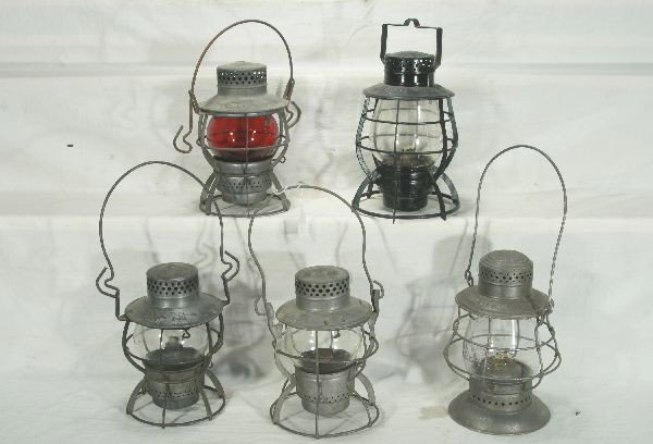 NETTE - 5 NYC RR Lanterns:: Dietz, marked City Of NY, LVRR Embossed clean globe; Dietz NYCS Lantern w/CPR etched clear globe; Dressle NYCS Lantern w/clear unmarked globe; Dietz No.6 w/New York Central, w/matching clean embossed 