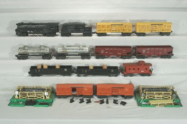NETTE - 13Pc LIONEL TwoFor Turbine Freight Set:: 2020 Steam Loco; 2466WX Tender; 2 each of- 6465 Tank cars; 3656 Cattle Cars w/platforms & some accessories; 6456 Hoppers; 6656 Stock cars; 6262 Gondolas; 6257 Caboose, o/w Shows signs of moderate play