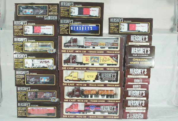 25 pc Hershey's Lot: Two K-40312 Chocolate Town USA station; Two K-418721 billboards; K-40112 factory; K-41728 water tower; K-40312 station; K-01242 operating barrel loader; K-40812 diner; K-41052 confection and fountain 