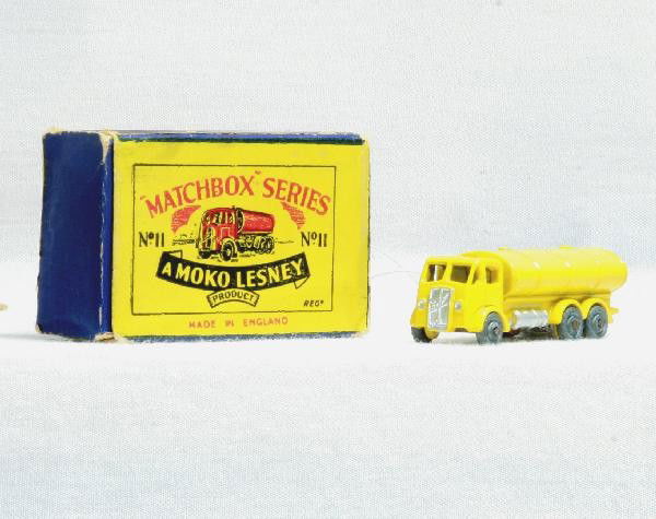 Scarce Boxed Matchbox 11 Yellow: Shows very light playwear with minor axel oxi, Metal Wheels, Moko Lesney ob shows some wear. For Bigger and Better photos or information about consigning in our future events go to our website